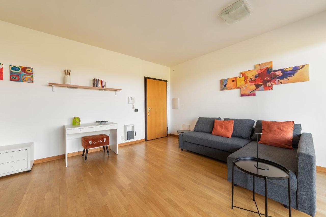 Milano Rogoredo Apt With Terrace! Apartment Exterior photo